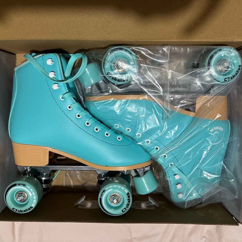 Urban Outfitters Roller Skates - NEW